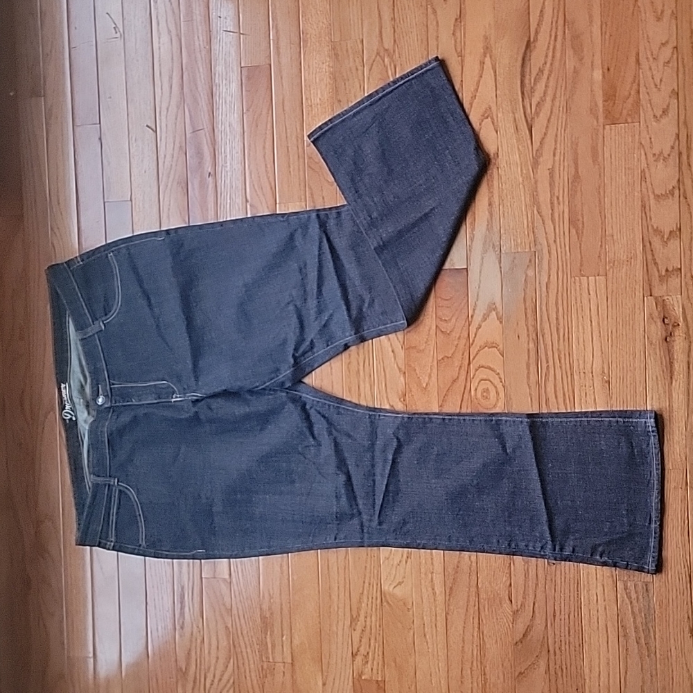 Old Navy Dreamer Flare Jeans